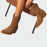 Magdaléna Eleganckie Botki Western Skórzane
