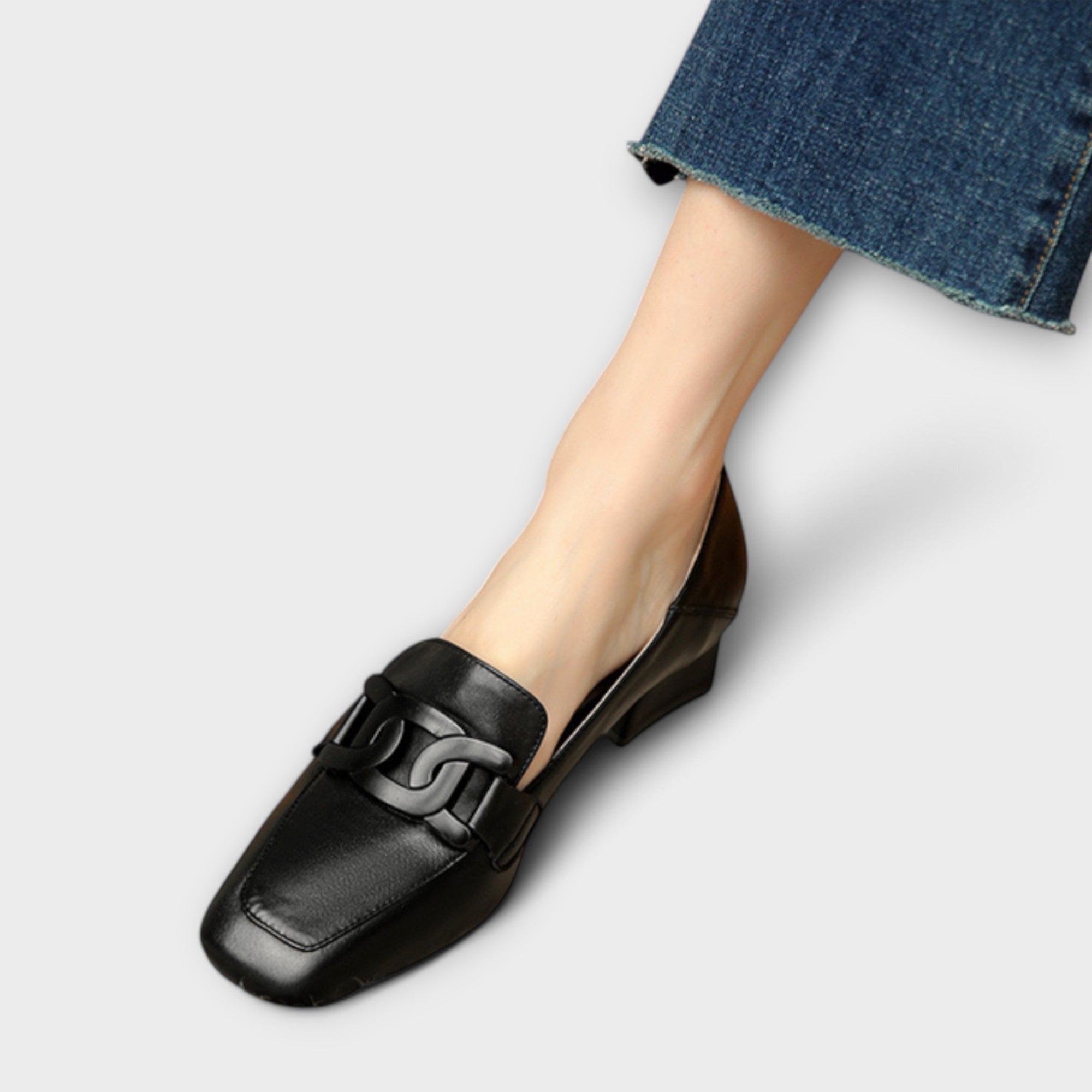 Monika – Eleganckie damskie mokasyny na obcasie