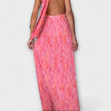 Seraphina - Elegancka Maxi Sukienka z Halterem i Dekoltem w Kształcie V