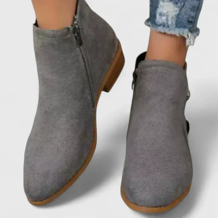 Kalvaya – Buty