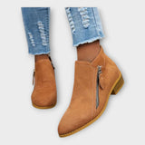Adéla – Eleganckie Buty z Zamkiem