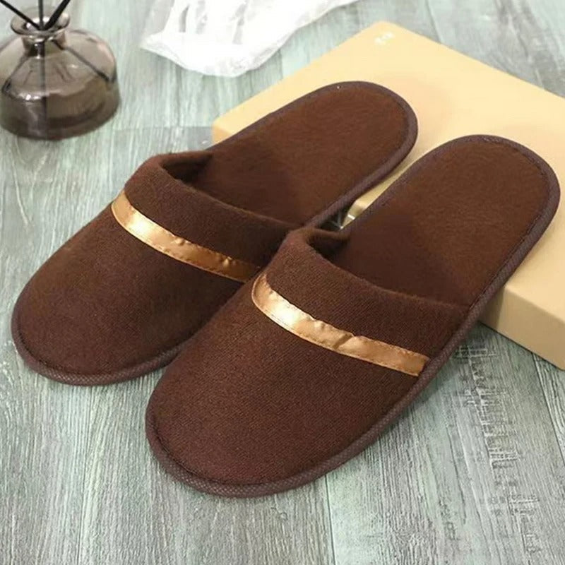 Tomáš – Ciepłe Unisex Zimowe Kapcie