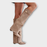 Martina – Wysokie Buty o Eleganckim Designie