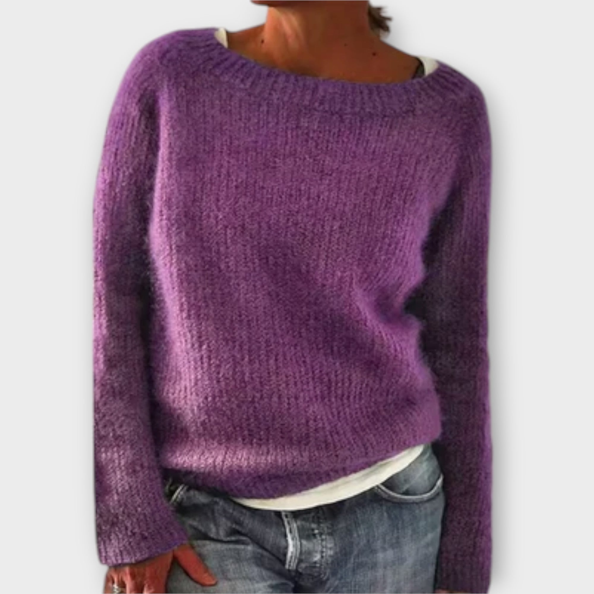 Regine – jednokolorowy sweter dzianinowy