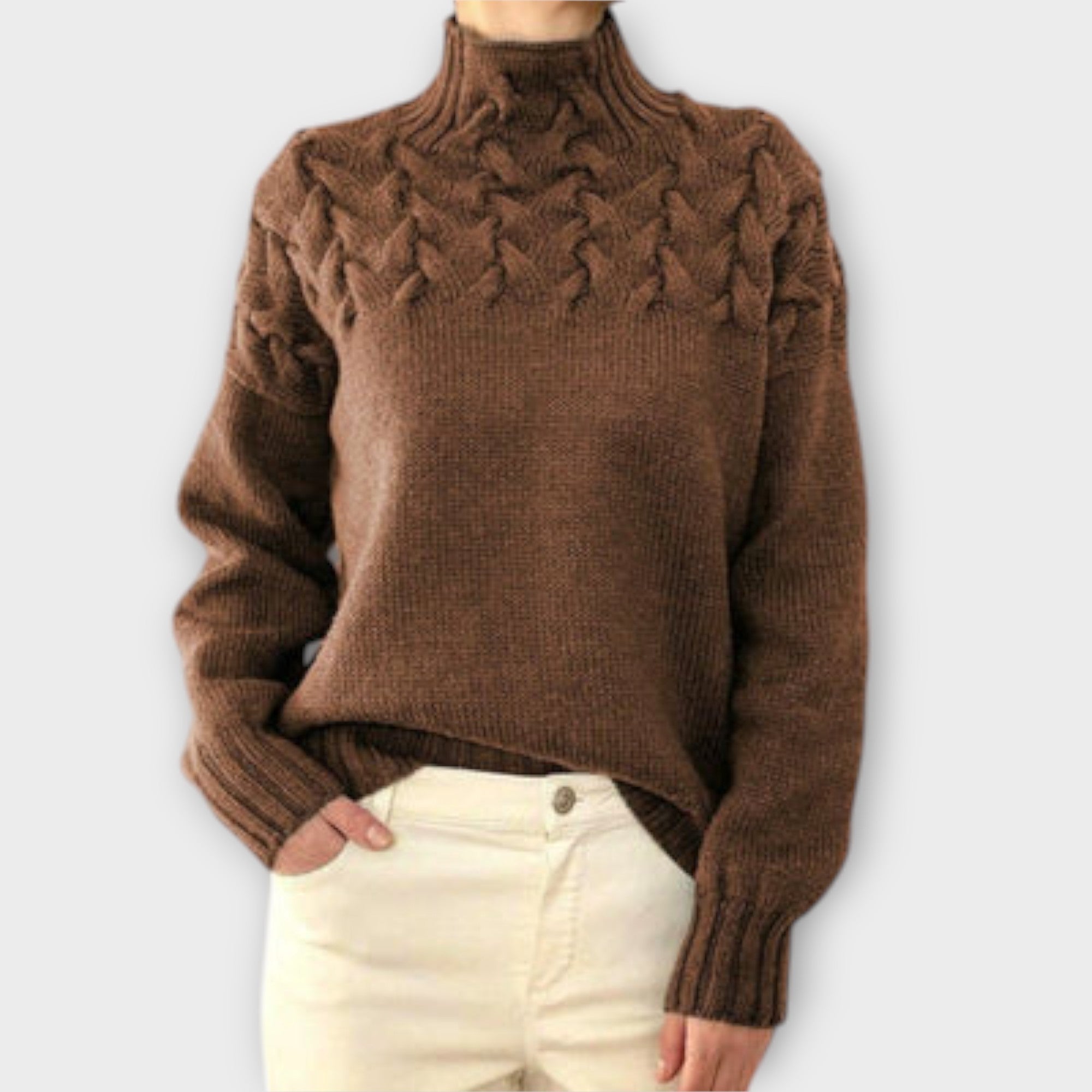 Eva - Damski sweter z detalicznym wzorem w warkocze