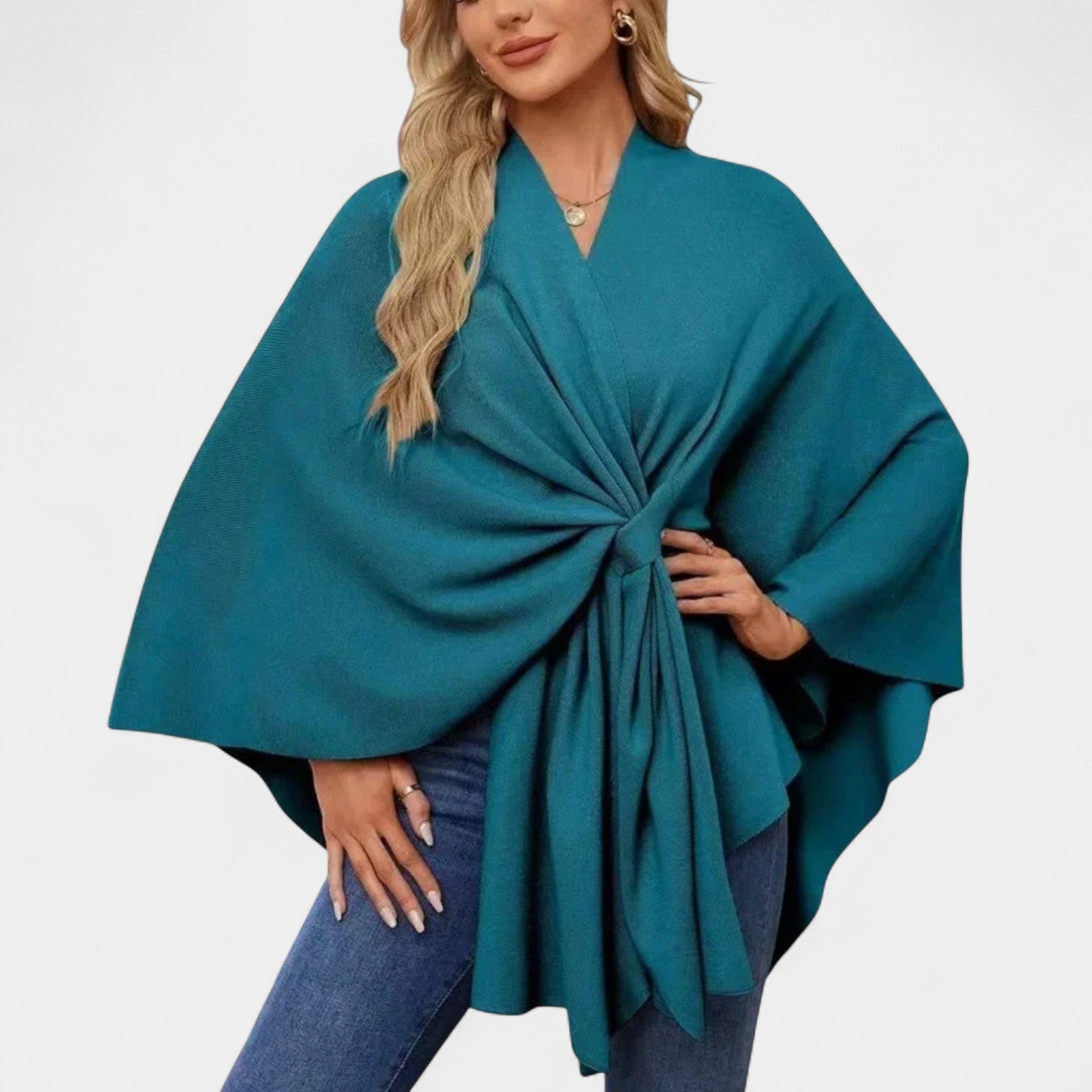 Daniela – Eleganta, gaisīga pončo blūze ar mezglu