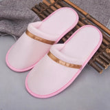 Tomáš – Ciepłe Unisex Zimowe Kapcie