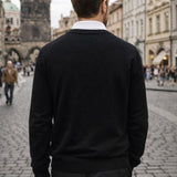 Adam - Kaszmirowy sweter z dekoltem w kształcie V