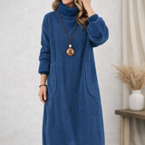 Veronika | Elegancka swetrowa sukienka midi z golfem