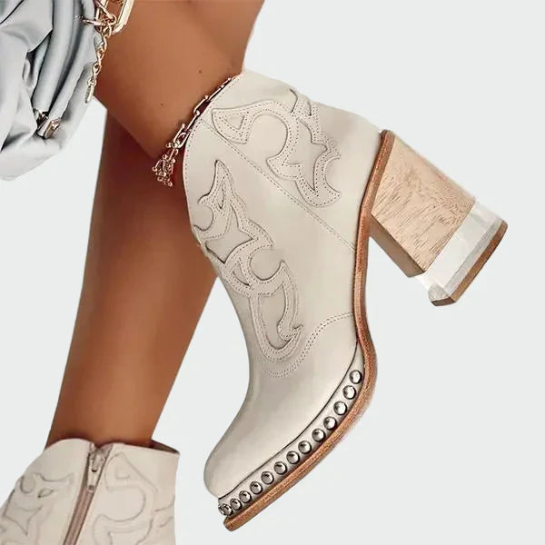 Adéla – Haftowane Skórzane Buty