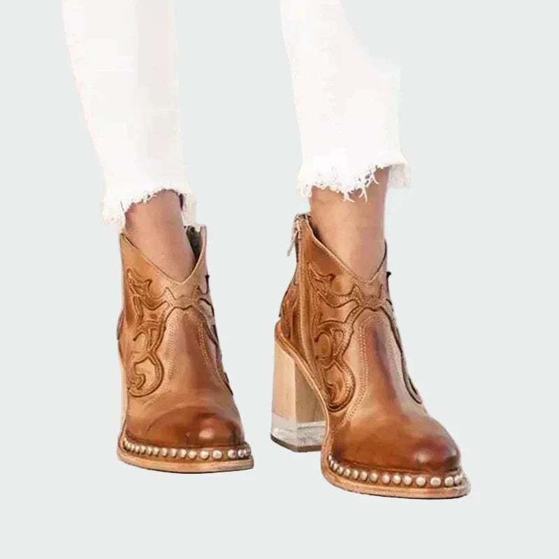 Adéla – Haftowane Skórzane Buty