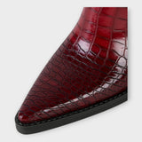 Botki w krokodyli wzór z eleganckim obcasem
