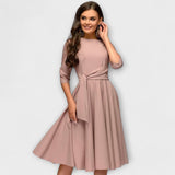 Elegancka Sukienka Swing