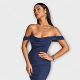 Ione - Sukienka Bodycon z odkrytymi ramionami i marszczeniem