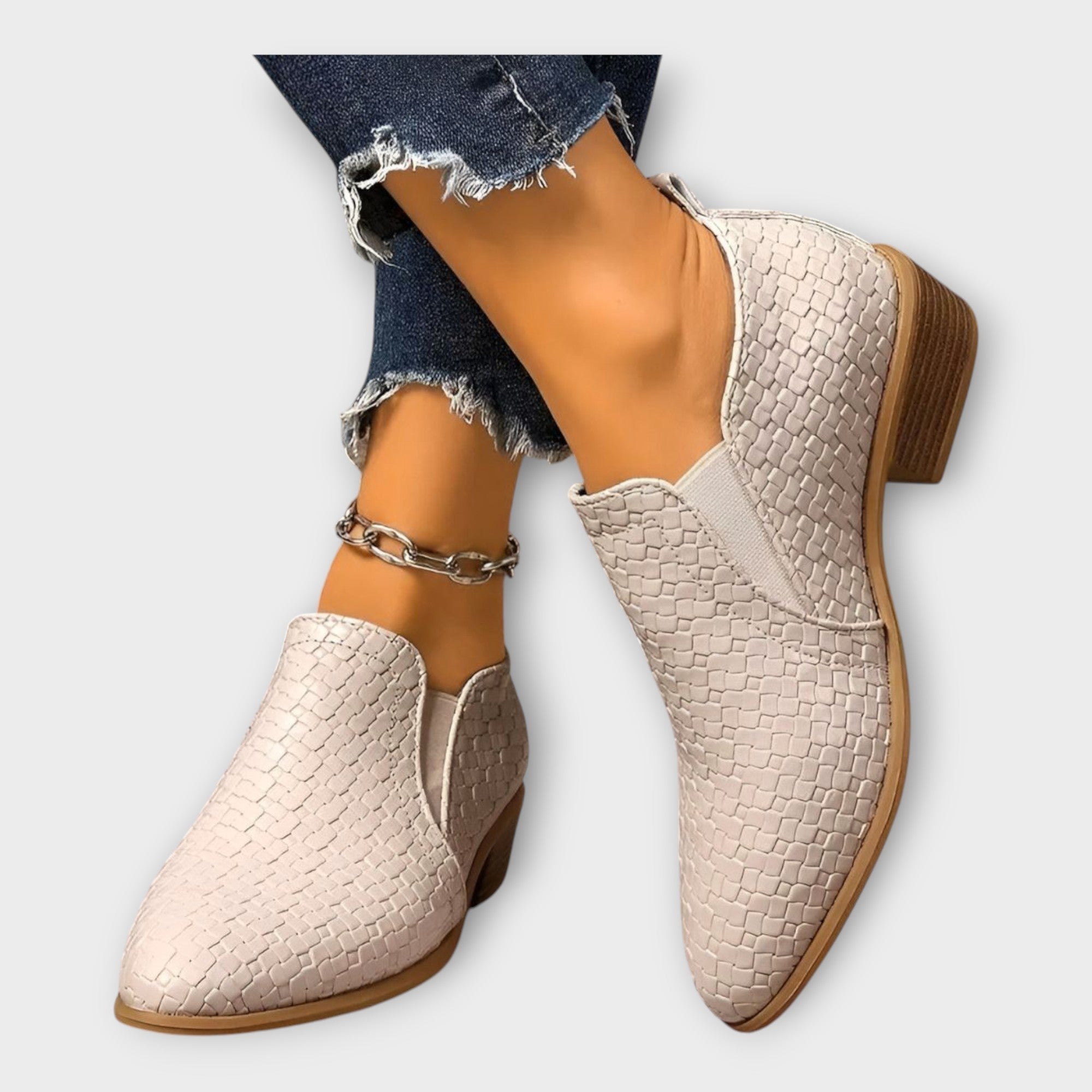 Veronika – Eleganckie Buty Slip-On z Niskim Obcasem
