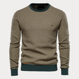 Tomáš – Sweter Pleciony z Wycięciami dla Mężczyzn