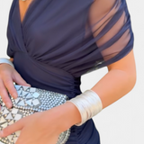 Eryzziah – Elegancka sukienka w kwiatowy wzór
