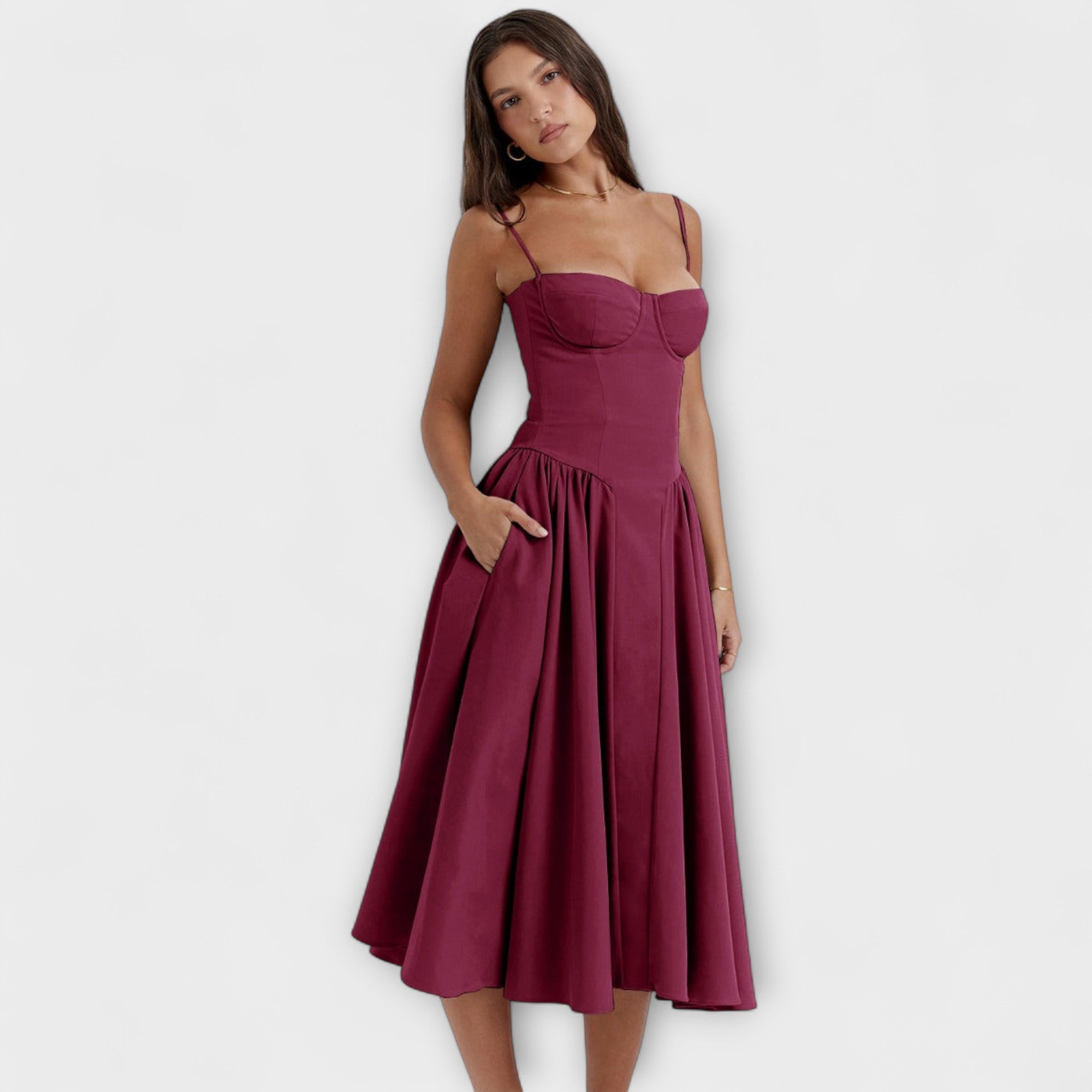 Rosalie - Elegancka sukienka koronkowa bez rękawów
