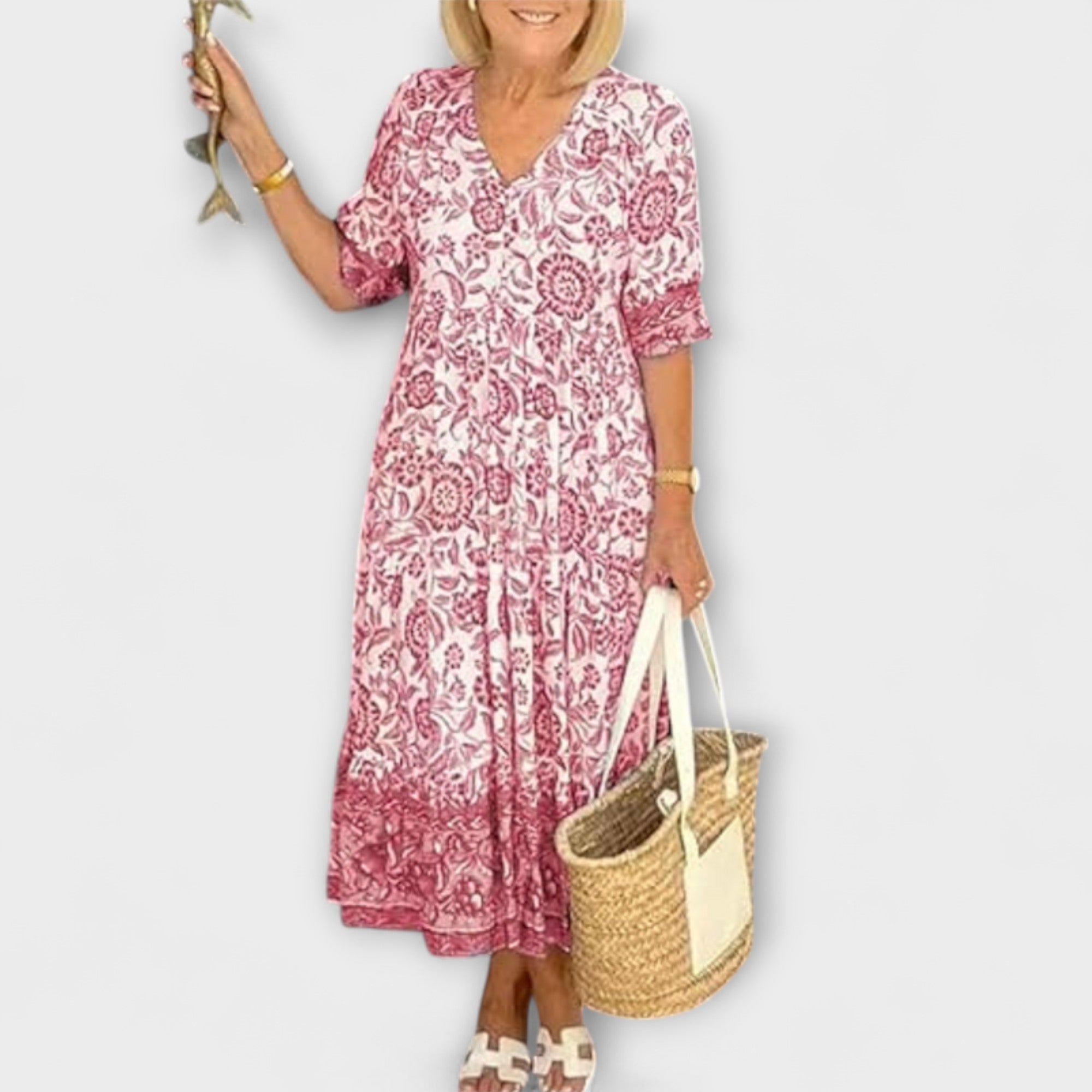 Caitlin - Elegancka sukienka w kwiaty o zwiewnym designie