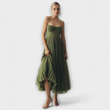 Lucrezia - Elegancka sukienka z urokiem
